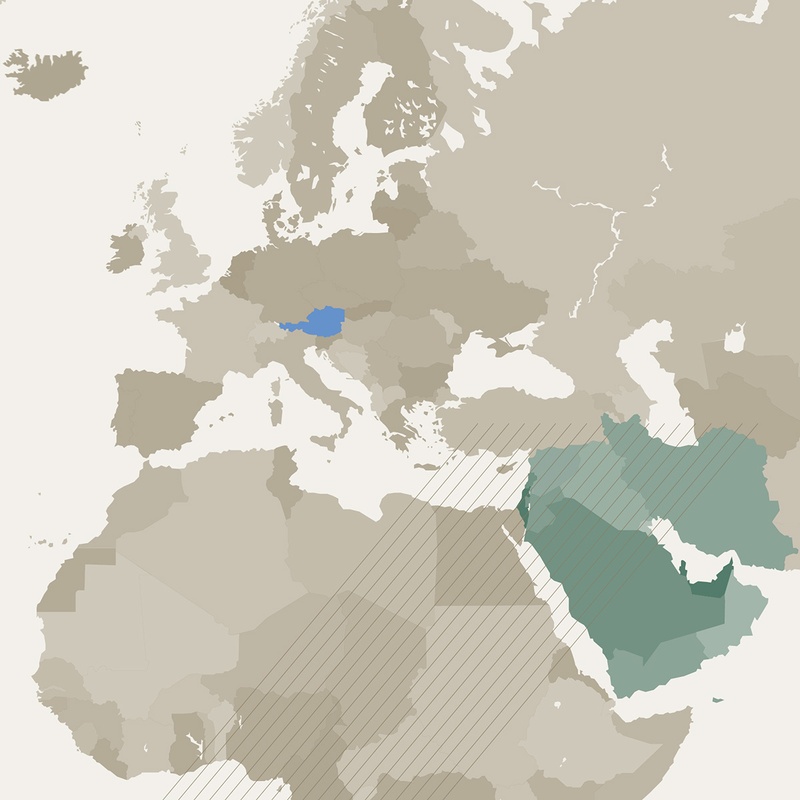 Österreich blau markiert, Länder im Nahen Osten grün hervorgehoben, zusätzliche Fläche schraffiert.